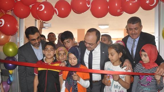 Hacı Ali Karamercan İmam Hatip Ortaokulu Yıl Sonu Sergisi
