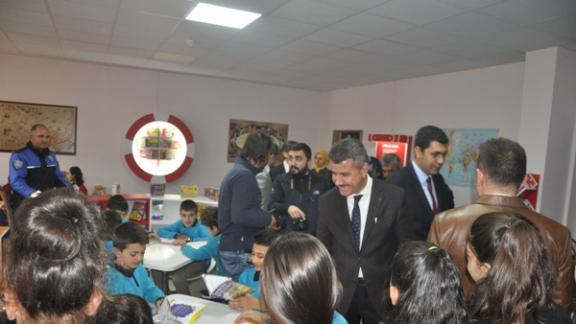 İbrahim Tennuri Ortaokulu Şehit Polis Murat Boyraz Z Kütüphane Açılışı 
